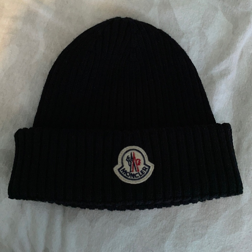 Moncler ribbed beanie